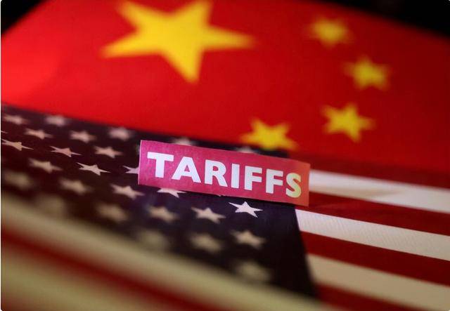 不加关税了,特朗普签行政令,离岸人民币汇率变弱,中方开始行动